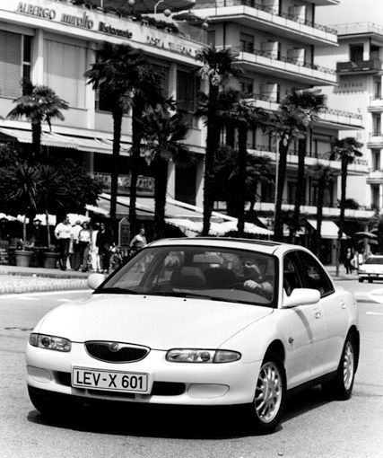 Mazda_xedos6_1996_016