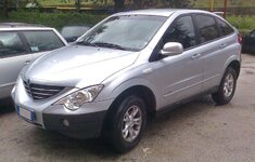 800px-2009_SsangYong_Actyon.jpg 800px-2009_SsangYong_Actyon.jpg