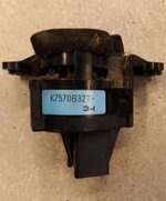 167734029_mazda-3-bk-2004-2-0-datchik-temperaturyi-k7570b32t.jpg