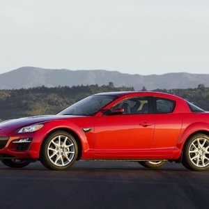 2010-mazda-rx-8-facelift-12_1600x0w