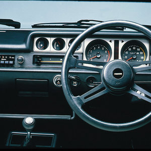 mazda familia fa4 interior  (10).jpg
