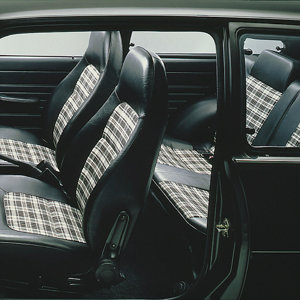 mazda familia fa4 interior  (16).jpg