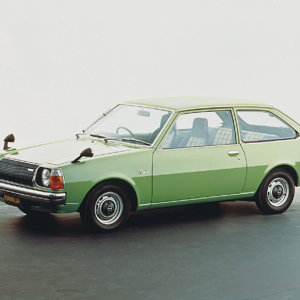 mazda familia fa4  (13).jpg