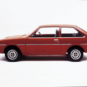 mazda familia fa4  (15).jpg