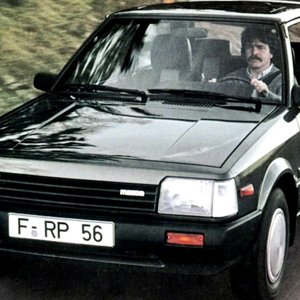 mazda familia 323 bd (515).jpg