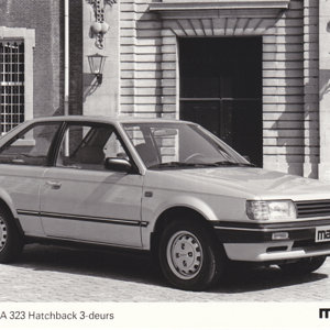 mazda 323 familia bf (5).jpg