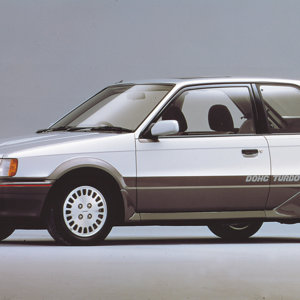 mazda 323 familia bf (7).jpg