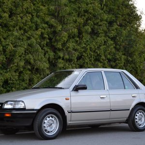 mazda 323 bf  (3).jpg