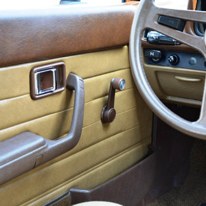 mazda-626cb2-046.jpg