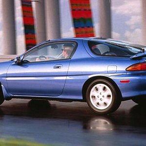 mazda mx-3 (3).jpg