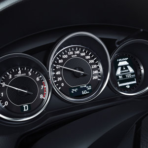 mazda 6 gj gl 2013 interior (10).jpg