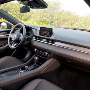 mazda 6 gj gl 2018 facelift interior (9).jpg