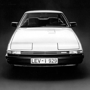 mazda 929 hb coupe (1).jpg