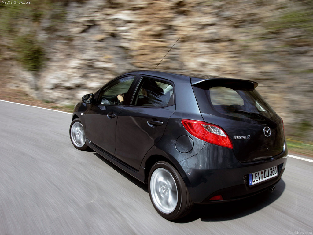 mazda 2 de (3).jpg