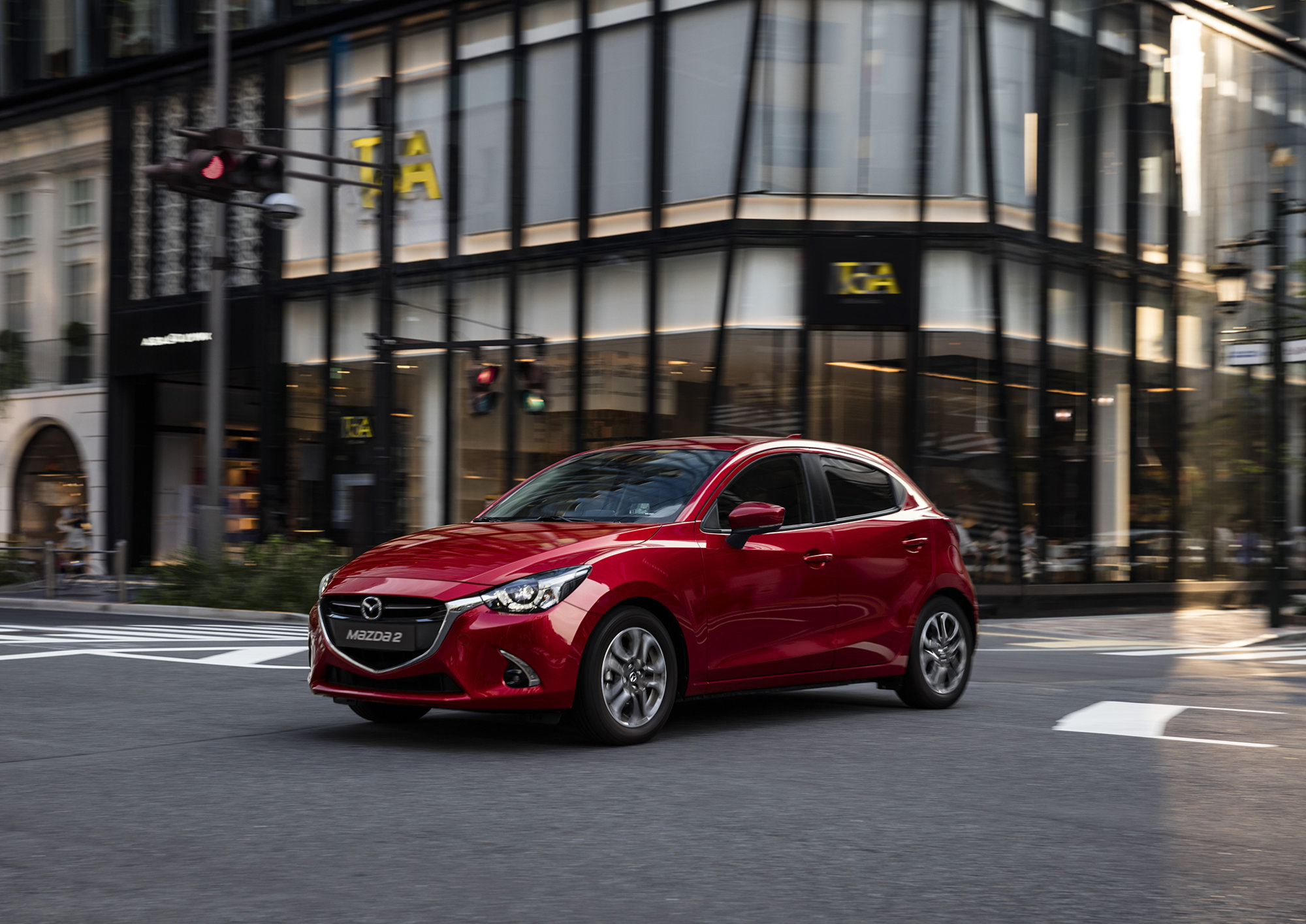 mazda 2 dj (1).jpg