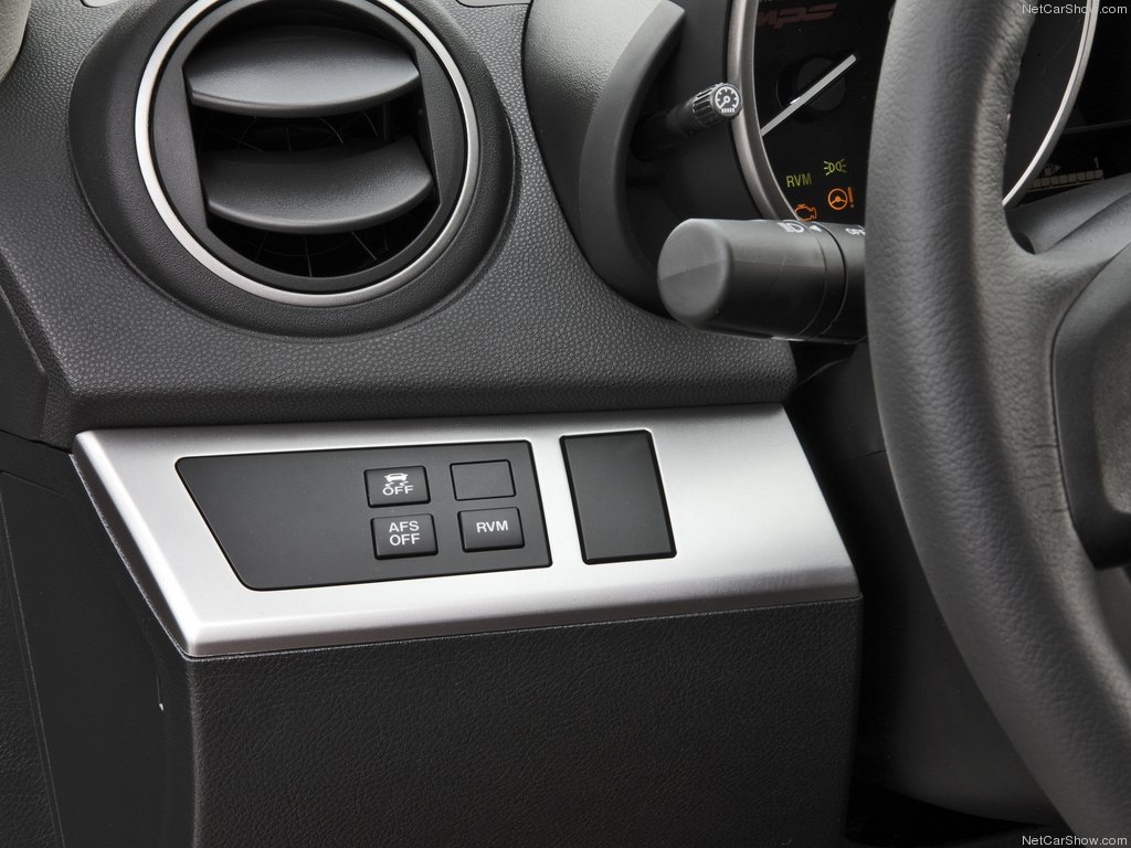 mazda 3 bl interior (14).jpg