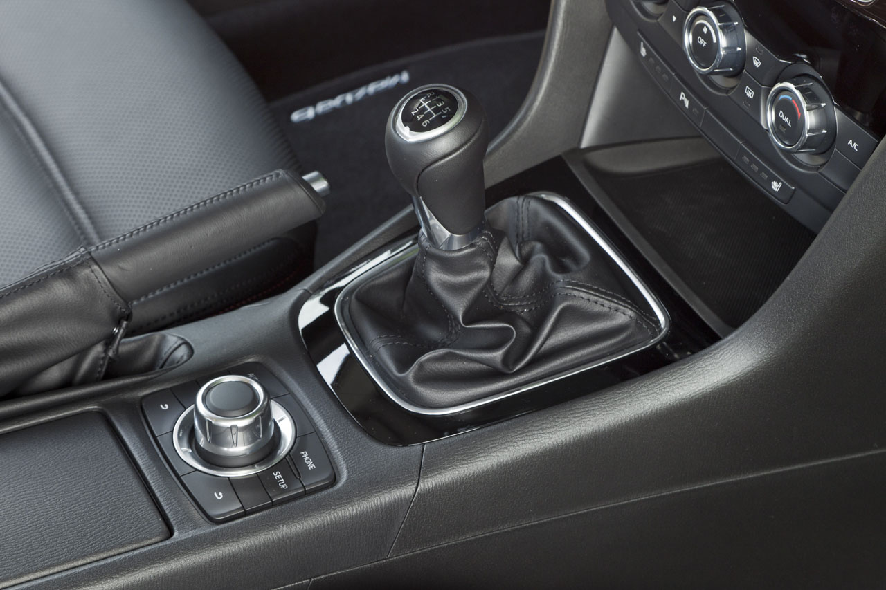 mazda 6 gj gl 2013 interior (8).jpg