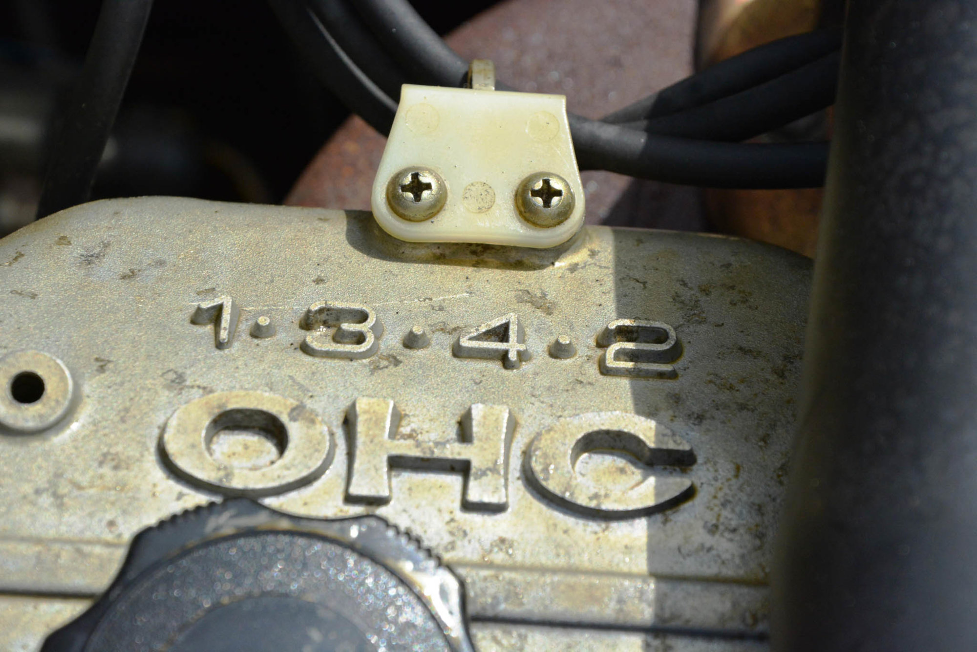 mazda-626cb2-114.jpg