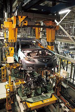 mazda fabrika3.jpg