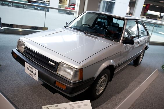 mazda familia 323 bd (9).jpg