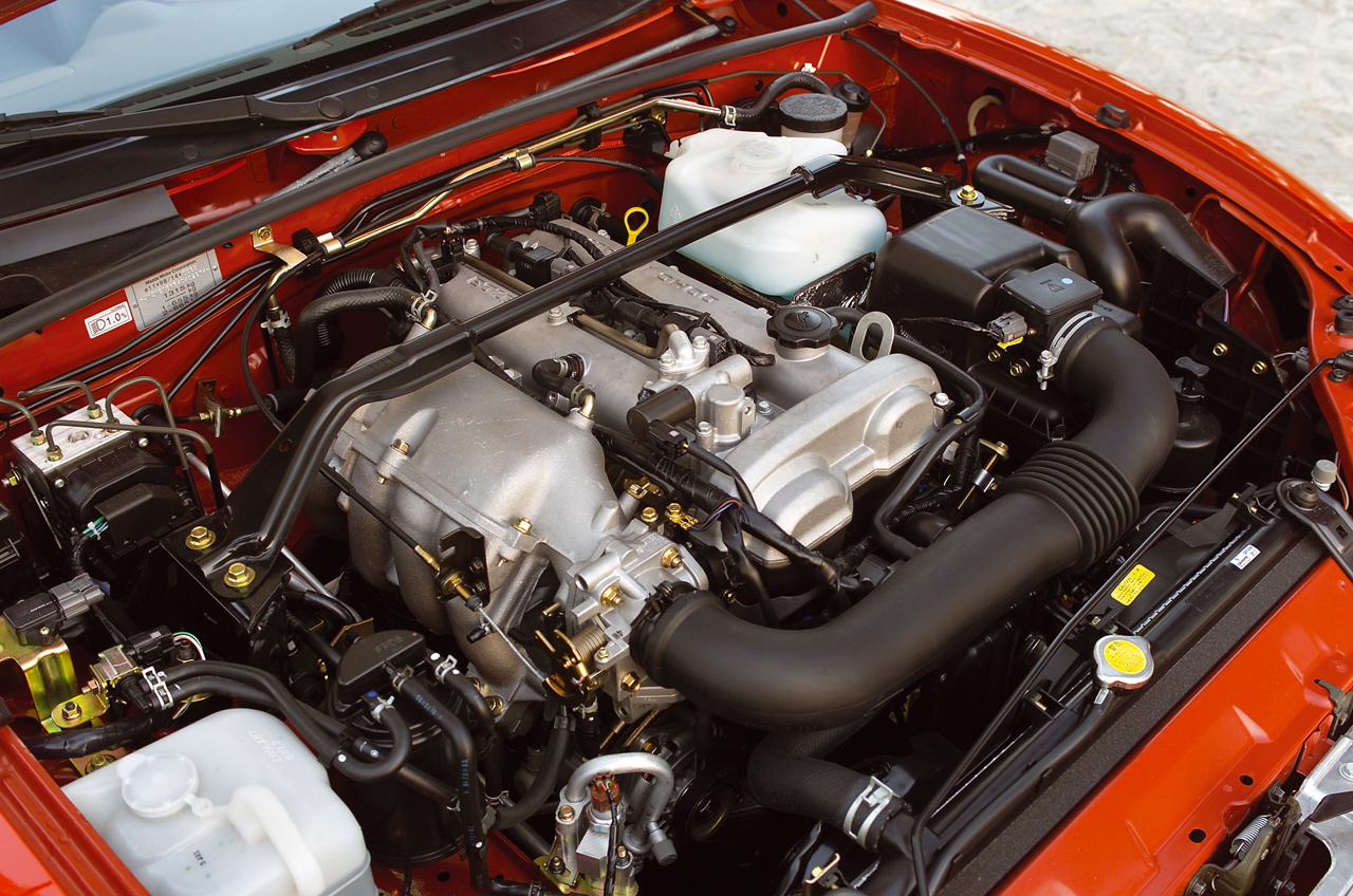 mazda mx-5 nb engine (2).jpg