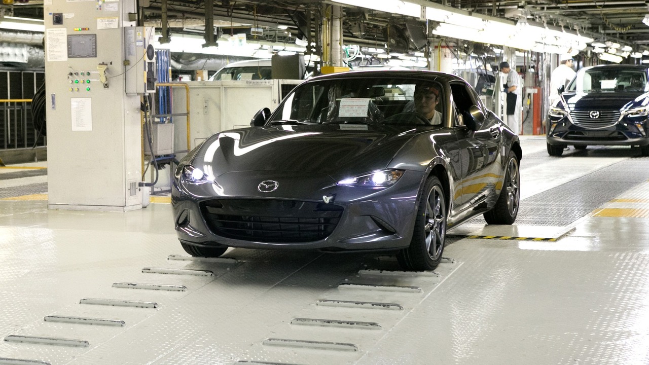 mazda-mx-5-rf-production-start-in-japan.jpg