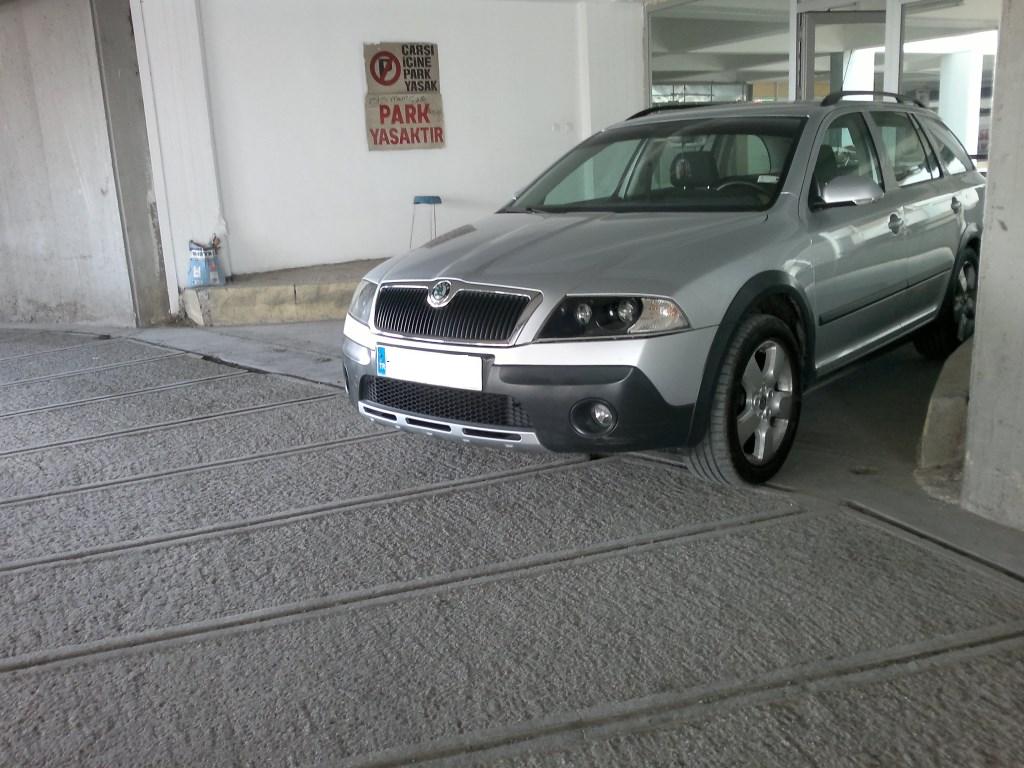 Q7HFdd9.jpg