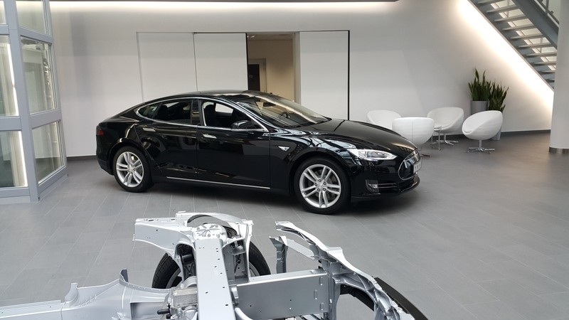 rH8unl.jpg